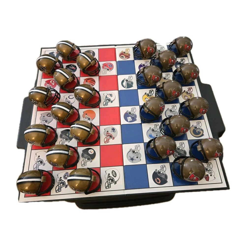 Vintage 1998 Tampa Bay Buccaneers New Orleans Saints NFL Checkers Game Classic